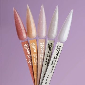 Builder Gel DNKa No. 0033 Hollywood Glow Builder Gel DNKa No. 0033 Hollywood Glow