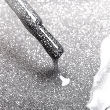 Топ для гель-лака без липкого слоя Couture Colour Diamond Top Coat со светоотражающим эффектом Топ для гель-лака без липкого слоя Couture Colour Diamond Top Coat со светоотражающим эффектом