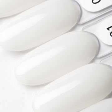 Гель-лак Couture Colour Soft Nude SN 01 белый Гель-лак Couture Colour Soft Nude SN 01 белый