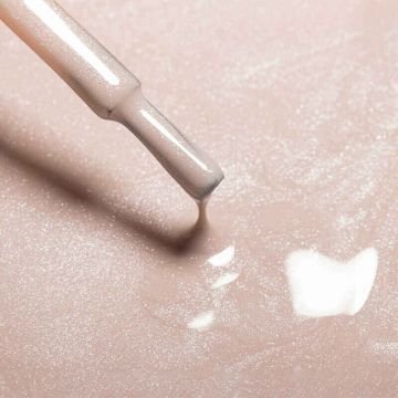 Гель-лак Couture Colour Soft Nude SN 09 светлый карамельно-розовый с перламутром Гель-лак Couture Colour Soft Nude SN 09 светлый карамельно-розовый с перламутром