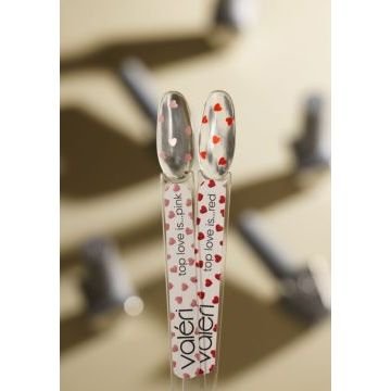 Valeri Top Love is…red