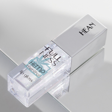Охлаждающий блеск для губ Fullness Hemp Menthol