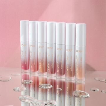 Блеск для губ HYDRO BOOST natural oils