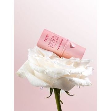 Румяна в стике DESIRE BLUSH