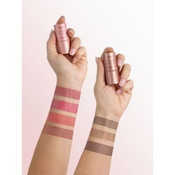 Румяна в стике DESIRE BLUSH