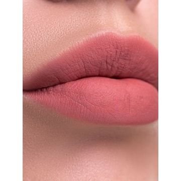 Бархатная матовая помада ZOLA Matte Lipstick VELOUR LIP SOUFFLE
