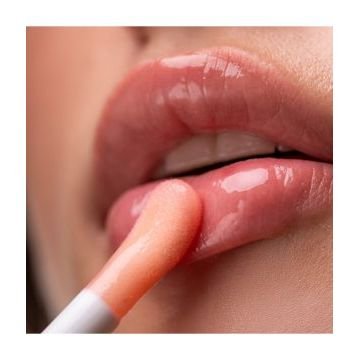 Масло для губ ZOLA Lip Oil 