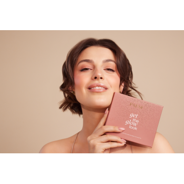 GET THE GLOW LOOK Multi-function face and eye makeup palette
